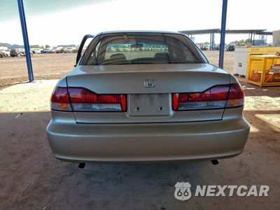Zdjęcie 6 z 13 samochodu: 2001 HONDA ACCORD EX VIN:1HGCG16561A007761 - miniatura