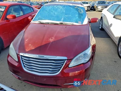 Piąte zdjęcie samochodu w środku: 2012 CHRYSLER 200 TOURING VIN:1C3CCBBB2CN107111 - miniatura