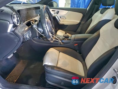 Zdjęcie 7 z 13 samochodu: 2021 MERCEDES-BENZ A 35 AMG VIN:W1K3G5BB1MJ318736 - miniatura