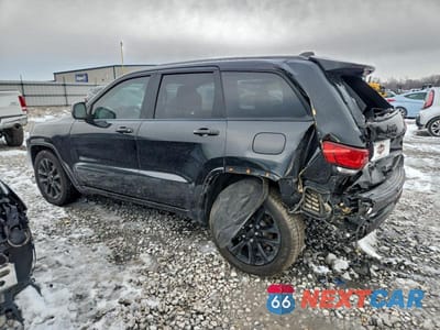 Drugie zdjęcie samochodu z przodu: 2019 JEEP GRAND CHEROKEE LAREDO VIN:1C4RJEAG3KC597580 - miniatura