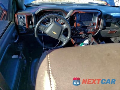 Zdjęcie 8 z 11 samochodu: 2017 CHEV SILVERADO K1500 LTZ VIN:1GCVKSEC1HZ136837 - miniatura