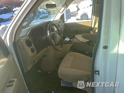 Zdjęcie 9 z 11 samochodu: 2019 FORD ECONOLINE E450 SUPER DUTY CUTAWAY VAN VIN:1FDXE4FS4KDC21107 - miniatura
