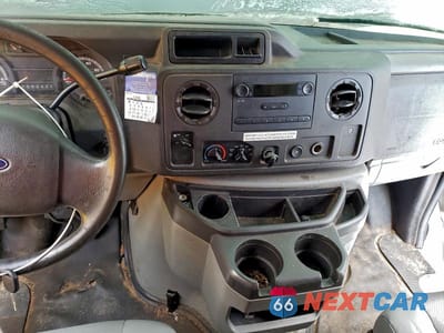 Zdjęcie 8 z 12 samochodu: 2018 FORD ECONOLINE E450 SD CUTAWAY 6.8L V10 VIN:1FDXE4FSXJDC17478 - miniatura