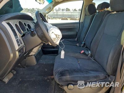 Zdjęcie 7 z 14 samochodu: 2007 TOYOTA TUNDRA DOUBLE CAB SR5 VIN:5TBRV54137S471830 - miniatura