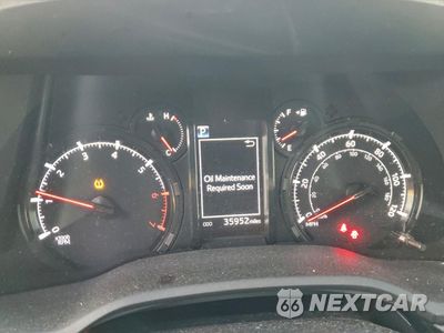 Zdjęcie 9 z 16 samochodu: 2023 TOYOTA 4RUNNER SE VIN:JTENU5JR7P6172047 - miniatura