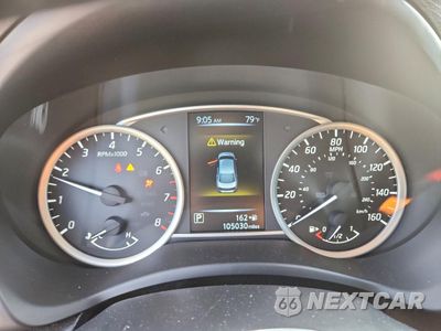 Zdjęcie 9 z 15 samochodu: 2017 NISSAN SENTRA S VIN:3N1AB7AP6HY218757 - miniatura