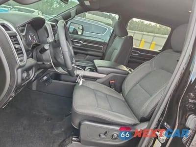 Zdjęcie 7 z 11 samochodu: 2023 RAM 1500 BIG HORN/LONE STAR VIN:1C6RREFG2PN694225 - miniatura