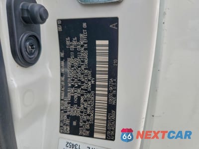 Zdjęcie 13 z 15 samochodu: 2010 TOYOTA SEQUOIA PLATINUM VIN:5TDDW5G17AS038349 - miniatura