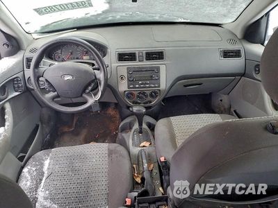 Zdjęcie 8 z 12 samochodu: 2005 FORD FOCUS ZX4 VIN:1FAFP34N95W106700 - miniatura
