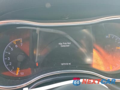 Zdjęcie 9 z 13 samochodu: 2014 JEEP GRAND CHEROKEE LIMITED VIN:1C4RJEBT4EC122942 - miniatura