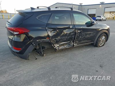 Trzecie zdjęcie samochodu z tyłu: 2017 HYUNDAI TUCSON LIMITED VIN:KM8J3CA44HU442049 - miniatura