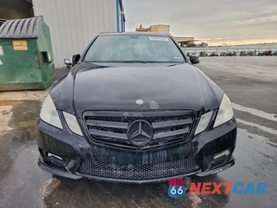 Piąte zdjęcie samochodu w środku: 2011 MERCEDES-BENZ E 350 4MATIC VIN:WDDHF8HB1BA377638 - miniatura
