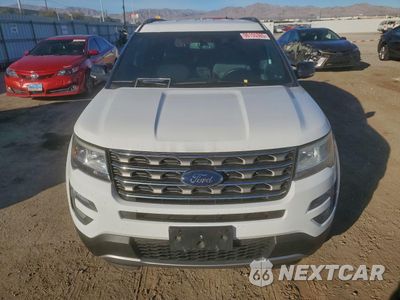 Piąte zdjęcie samochodu w środku: 2017 FORD EXPLORER XLT VIN:1FM5K7D80HGD64281 - miniatura