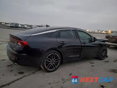 Trzecie zdjęcie samochodu z tyłu: 2023 KIA K5 GT VIN:5XXG44J8XPG190218 - miniatura