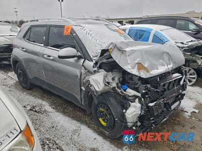 Czwarte zdjęcie samochodu z boku: 2024 HYUNDAI VENUE SEL VIN:KMHRC8A32RU331766 - miniatura