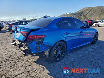 Trzecie zdjęcie samochodu z tyłu: 2019 ALFA ROMEO GIULIA VIN:ZARFAMAN5K7599874 - miniatura