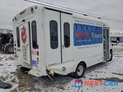 Czwarte zdjęcie samochodu z boku: 2019 FORD ECONOLINE E350 SUPER DUTY CUTAWAY VAN VIN:1FDEE3FS9KDC71664 - miniatura
