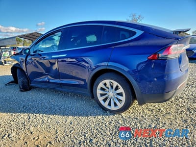 Drugie zdjęcie samochodu z przodu: 2018 TESLA MODEL X VIN:5YJXCAE21JF092003 - miniatura