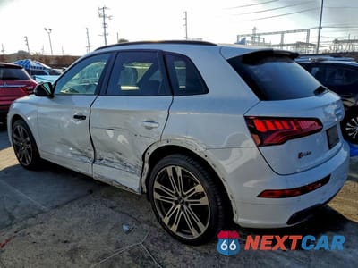 Drugie zdjęcie samochodu z przodu: 2019 AUDI SQ5 PREMIUM PLUS VIN:WA1B4AFY5K2062916 - miniatura