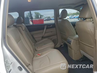 Zdjęcie 11 z 13 samochodu: 2013 TOYOTA HIGHLANDER BASE VIN:5TDZK3EH7DS104523 - miniatura