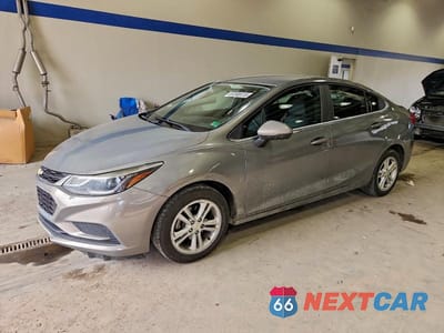2017 CHEV CRUZE LT 1G1BE5SM5H7130536 - główne zdjęcie licytacji z USA - miniatura