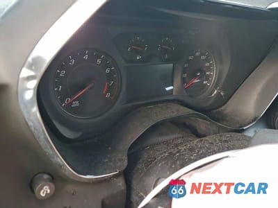 Zdjęcie 9 z 11 samochodu: 2020 CHEVROLET CAMARO LS VIN:1G1FB3DX2L0109182 - miniatura