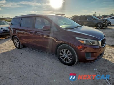 Czwarte zdjęcie samochodu z boku: 2015 KIA SEDONA LX VIN:KNDMB5C1XF6040203 - miniatura