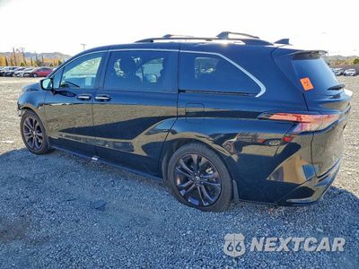 Drugie zdjęcie samochodu z przodu: 2021 TOYOTA SIENNA XSE VIN:5TDXRKECXMS041175 - miniatura
