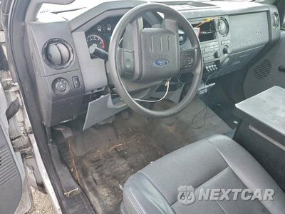 Zdjęcie 8 z 14 samochodu: 2013 FORD F350 SD VIN:1FDRF3A64DEB92618 - miniatura
