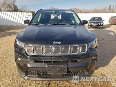 Piąte zdjęcie samochodu w środku: 2022 JEEP COMPASS LATITUDE VIN:3C4NJDBB2NT174140 - miniatura