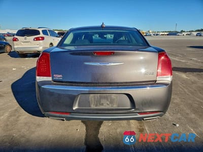 Zdjęcie 6 z 11 samochodu: 2020 CHRYSLER 300 LIMITED VIN:2C3CCAEG4LH102809 - miniatura