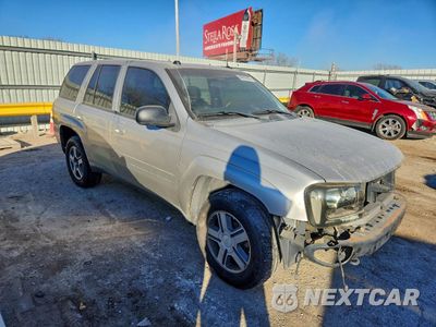 Czwarte zdjęcie samochodu z boku: 2005 CHEVROLET TRAILBLAZER LS VIN:1GNDT13S052243225 - miniatura