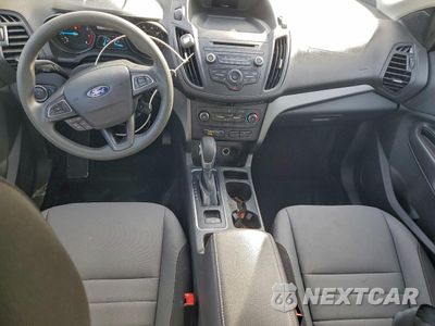 Zdjęcie 8 z 15 samochodu: 2017 FORD ESCAPE S VIN:1FMCU0F74HUB85952 - miniatura
