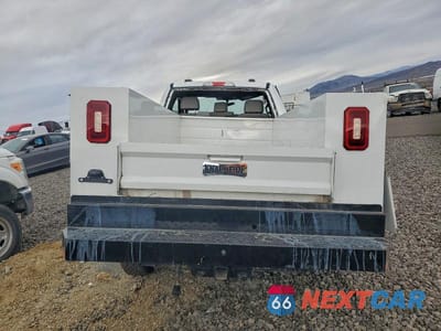 Zdjęcie 6 z 12 samochodu: 2022 FORD F250 SD 2WD V8 FFV REG CAB 6.2L XL UTILITY / SERVICE BODY VIN:1FDBF2A69NEE23459 - miniatura