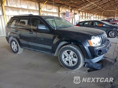 Czwarte zdjęcie samochodu z boku: 2006 JEEP GRAND CHEROKEE LAREDO VIN:1J4GS48K16C109848 - miniatura