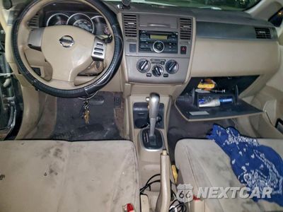 Zdjęcie 8 z 14 samochodu: 2009 NISSAN VERSA S VIN:3N1BC11E09L382906 - miniatura