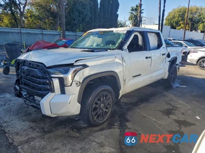 2024 TOYOTA TUNDRA CREWMAX LIMITED 5TFWC5DB6RX079625 - główne zdjęcie licytacji z USA - miniatura
