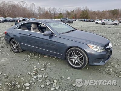 Czwarte zdjęcie samochodu z boku: 2014 MERCEDES-BENZ E 350 VIN:WDDKJ5KB9EF260523 - miniatura