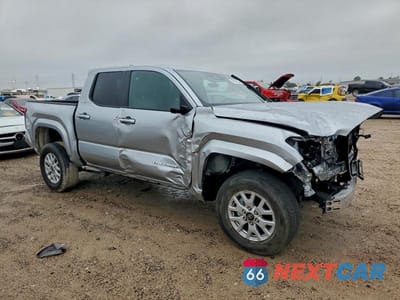 Czwarte zdjęcie samochodu z boku: 2024 TOYOTA TACOMA DOUBLE CAB VIN:3TMKB5FN5RM017499 - miniatura