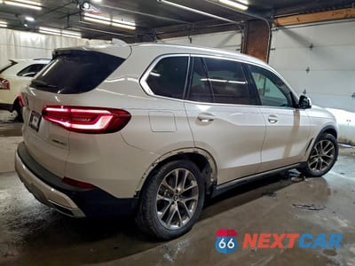Trzecie zdjęcie samochodu z tyłu: 2019 BMW X5 XDRIVE40I VIN:5UXCR6C59KLL61336 - miniatura