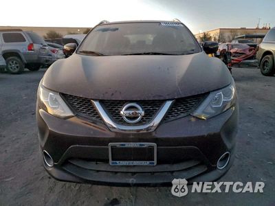 Piąte zdjęcie samochodu w środku: 2017 NISS ROGUE SPORT VIN:JN1BJ1CP5HW005808 - miniatura