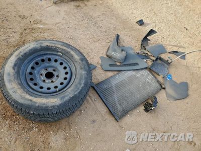 Zdjęcie 12 z 13 samochodu: 2002 CHEVROLET SILVERADO C1500 VIN:2GCEC19V721407967 - miniatura