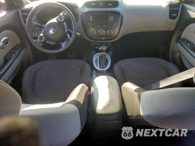Zdjęcie 8 z 12 samochodu: 2019 KIA SOUL VIN:KNDJN2A27K7674125 - miniatura