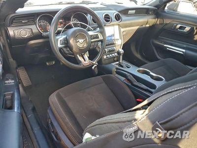 Zdjęcie 8 z 13 samochodu: 2021 FORD MUSTANG VIN:1FA6P8TH3M5113140 - miniatura
