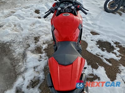 Zdjęcie 6 z 9 samochodu: 2014 HONDA CBR650 F VIN:MLHRC7404E5001256 - miniatura