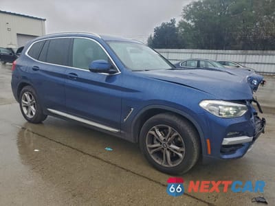 Czwarte zdjęcie samochodu z boku: 2021 BMW X3 SDRIVE30I VIN:5UXTY3C01M9D92220 - miniatura