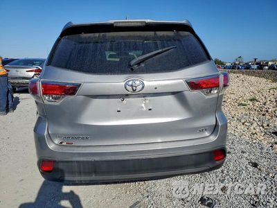 Zdjęcie 6 z 12 samochodu: 2016 TOYOTA HIGHLANDER XLE VIN:5TDKKRFH9GS130080 - miniatura