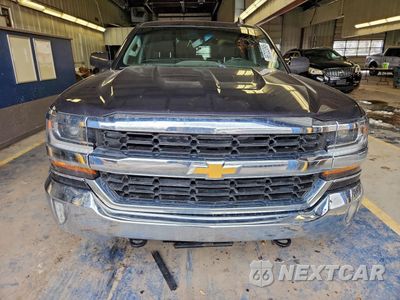 Piąte zdjęcie samochodu w środku: 2016 CHEVROLET SILVERADO K1500 LT VIN:1GCVKREH9GZ183360 - miniatura