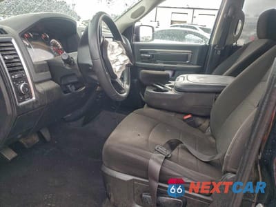 Zdjęcie 7 z 11 samochodu: 2020 RAM 1500 CLASSIC WARLOCK VIN:1C6RR7GG0LS109714 - miniatura