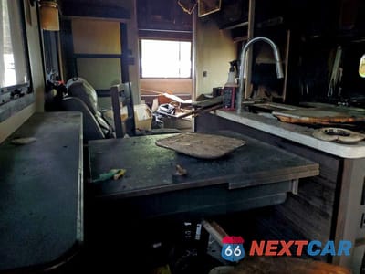 Zdjęcie 9 z 10 samochodu: 2022 JAYCO NORTH POIN VIN:1UJCJ0BVXN1LL0880 - miniatura